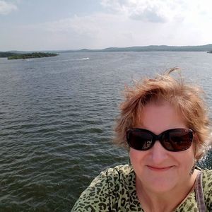 Meet your Posher, Christine